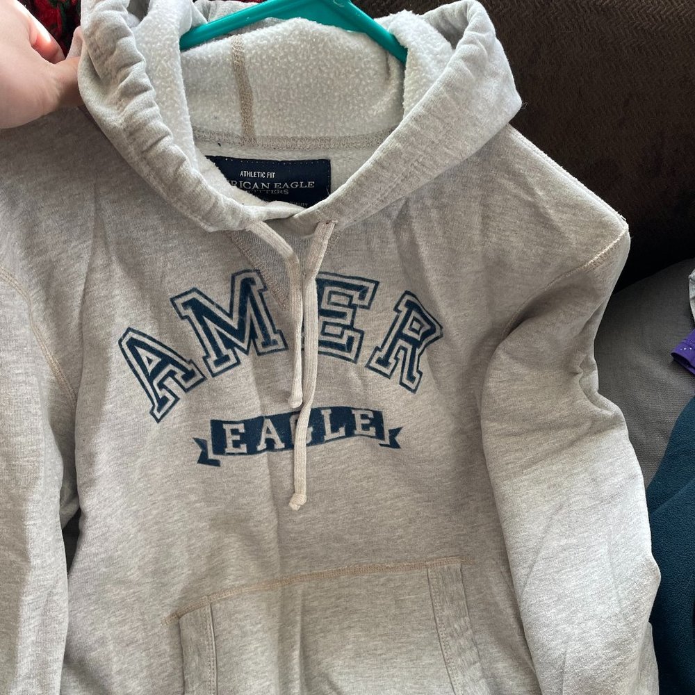 American Eagle Mens Size Medium AthleticFit Fleece lined Sweatshirt Hoodie, grey
